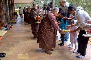 sangha and buddhist monastic practices